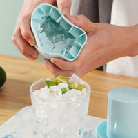 FrozenIce™ - Draagbare siliconen ijsblokjesmaker met deksel